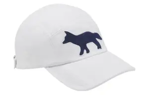 Maison Kitsune Бейсболка унисекс белая