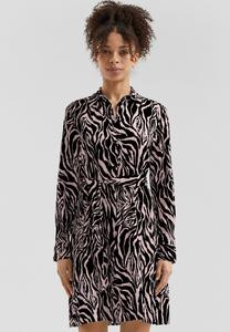 Платье QS MIT TAILLENGÜRTEL UND ALL-OVER-PRINT, Schwarz/Mottled Black