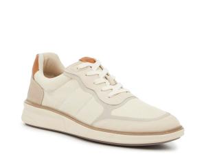 Кроссовки Vince Camuto Haldin Sneaker, кремовый