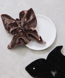 Квадратная бархатная резинка для волос Vis, цвет Dark Brown (20)