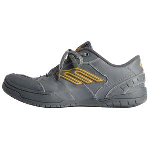 25. Коллекция фестиваля Qixi. Низкие повседневные туфли Hamptons, состаренные, серые Balenciaga