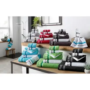 Набор полотенец Maja, 1 банное полотенце, 2 полотенца для рук, 2 полотенца для гостей, 2 мочалки Набор из махровой ткани с бордюром и логотипом бренда, 7 предметов, 100% хлопок Bruno Banani, серый/белый