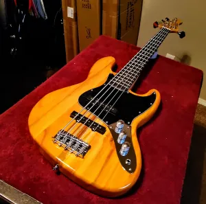 Unmarked "F Wprd" Bass J 5 Natural Butterscotch Электрический бас-гитар Glarry J Style с 5 струнами + гриф из розового дерева + мягкий чехол/сумка для гитары + ремень + кабель + медиатор!