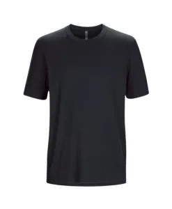 Черная рубашка с короткими рукавами Arc'Teryx, черный