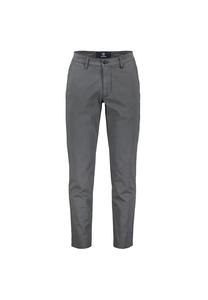 Базовые брюки-чинос структурированного качества облегающего кроя Lerros, черный