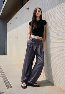 Брюки Bershka TAILORED, Mottled Dark Grey