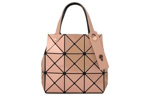 Сумка женская из поливинилхлоридной смолы бежевая ISSEY MIYAKE