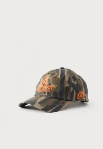 Бейсболка tour divot camo с регулируемой застежкой Malbon, Bark