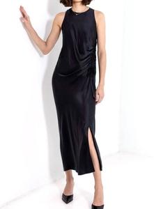Платье Pull Me In черного цвета Go by Go Silk