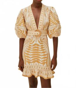 Кружевное мини-платье в бежевых тонах FARM Rio