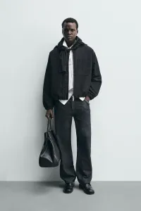 Джинсовая куртка с вощеной отделкой Zara, черный