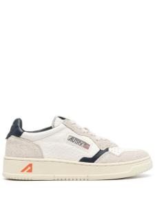 Кроссовки Medalist с жатым эффектом Autry, белый