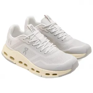 On Cloudnova Form 2 Wmns Tt 'Wolf Cream'