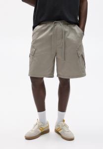 Шорты BERMUDA PULL&BEAR, серый