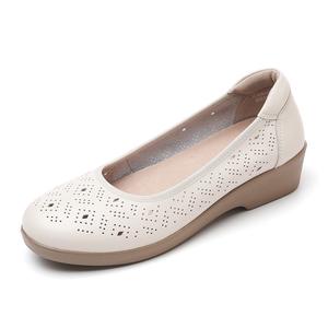 Повседневные однобортные туфли женские цвета экрю Cigna, Ecru