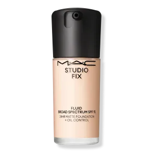 Тональный крем Studio Fix Fluid SPF15 с матирующим эффектом и контролем жирности кожи на 24 часа. MAC, NW5 (very fair beige with pink undertones for very fair skin)