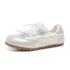 VAEL Женские белые низкие повседневные туфли с амортизацией, противоскользящей подошвой, устойчивостью к истиранию и дышащим верхом, цвет White