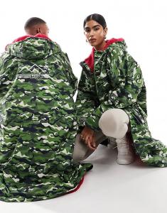 Халат для переодевания Regatta Adult с камуфляжным принтом