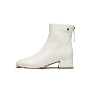 Женские ботинки на 4 см RED DRAGONFLY, белый