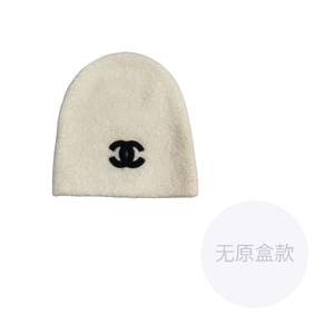 CHANEL Кашемировая шапка-бини Women's White