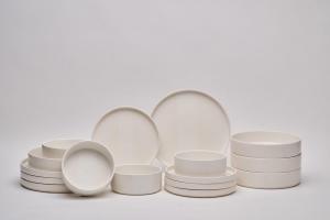 Набор посуды: Белая киотская стрисция, 16 кусочков, на 4 персоны Novel, белый