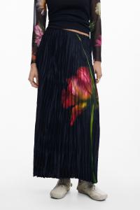 Длинная юбка в складку с цветочным узором