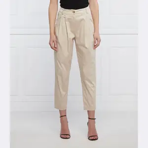 Брюки-Мантики приталенного кроя-морковки высокая талия Silvian Heach, желтый