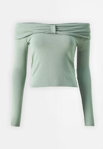 Джемпер ONLFAYOLA OFF SHOULDER BOW ONLY, зеленый