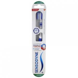 Зубная щетка для чувствительных зубов и десен средней жесткости Sensodyne
