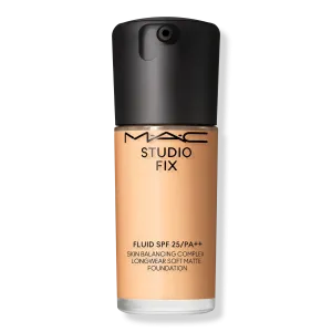 Тональный крем Studio Fix Fluid SPF15 с матирующим эффектом и контролем жирности кожи на 24 часа. MAC, NC25 (light beige with golden peach undertone for light skin)