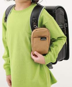 Чехол для ключей и охранной сигнализации, который можно надежно прикрепить к школьной сумке.