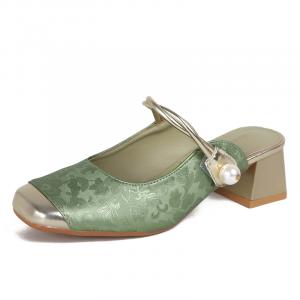 TATAYA Женские противоскользящие тапочки с закрытым носком зелёные, цвет Green