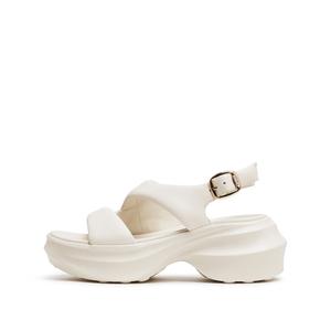 Staccato Женские сандалии Mocha Mousse с одним ремешком