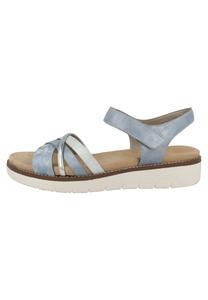 Босоножки на танкетке Remonte