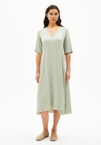 Повседневное платье VAALI ARMEDANGELS, зеленый