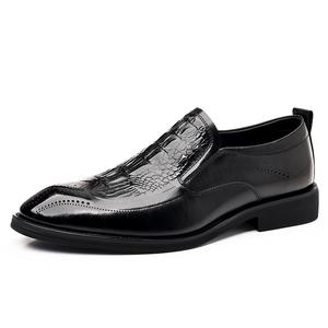 Мужские туфли с подвеской в виде быка, коричневые