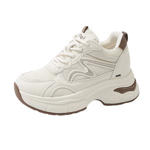 King Jinmai Дышащие массивные кроссовки женские низкие бежевые, цвет Beige