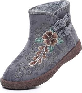 Женские зимние утепленные ботильоны с флисовой подкладкой, вышитые цветочные короткие сапожки, плоская нескользящая обувь для мам из хлопка Generic, Grey