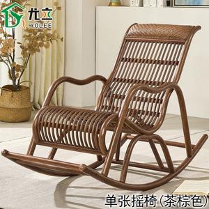 Yu Senyi Кресло-качалка из ротанга в цвете tea brown