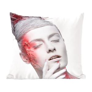 MuchoWow Black & Gold - Белая женщина с красными деталями - 50x50 см - Чехлы на подушки - Украшение - спальня