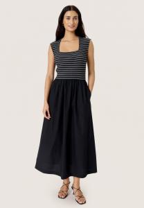 Платье макси SIMONE PHOEBE STRIPED Soaked in Luxury, черный