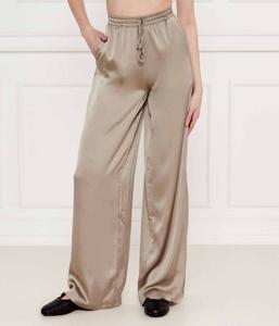 Атласные брюки инес Flare fit Guess Jeans, хаки