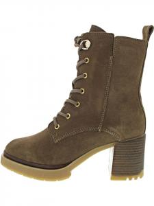 Tamaris Коричневые ботинки на шнуровке