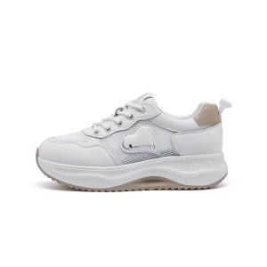 AQUASCUTUM Женские устойчивые к истиранию низкие массивные кроссовки White Apricot, цвет White Apricot