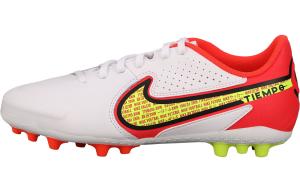 Детские футбольные бутсы Nike Legend Kids