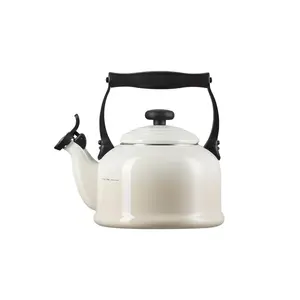 Традиционный чайник Le Creuset, безе