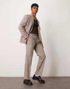 Прямые брюки ASOS DESIGN светло-коричневого цвета с узором «ёлочка»