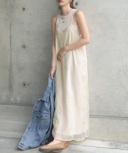 Прозрачное вышитое платье-комбинация