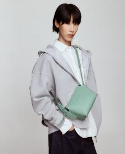 Маленькая женская сумка через плечо Mica [26SS]