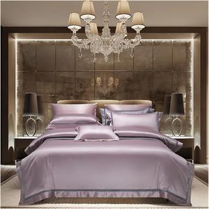 DARSOME Комплект постельного белья из египетского хлопка 1400TC с вышивкой HY001